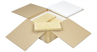 Wellpappe mit Styroporeinlagen Wellpappe mit Styroporeinlagen